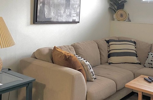 Comox House | Gull BnB - Lower Suite w/Fireplace