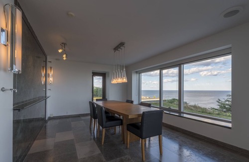 Duncans Cove House | Halifax's ultra-luxury modern oceanfront hotel