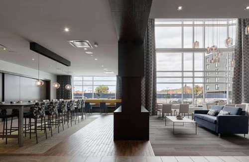 Saint-Romuald Hotel | Hampton Inn & Suites by Hilton Quebec City Levis
