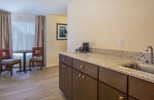 Waterville Hotel | Hampton Inn Waterville
