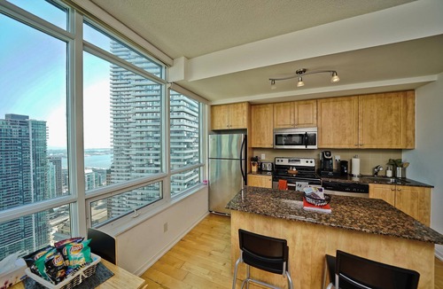 Financial District Apartment | Harbourfront District