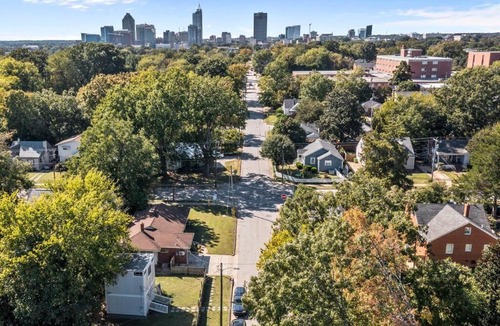 Downtown Apartment | Hargett Garage Studio