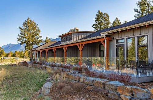 Invermere Resort | Headwaters Lodge at Eagle Ranch Resort