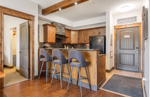 Radium Hot Springs Apartment | Heavenly Mountain Hideaway | Pool | Hot Tub