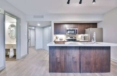 Oro-Medonte Apartment | Hideaway 2BR Condo Pool & Heated Pool