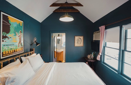 Highlands Hotel | Highlander Mountain House