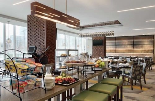 East Village Hotel | Hilton Garden Inn Calgary Downtown