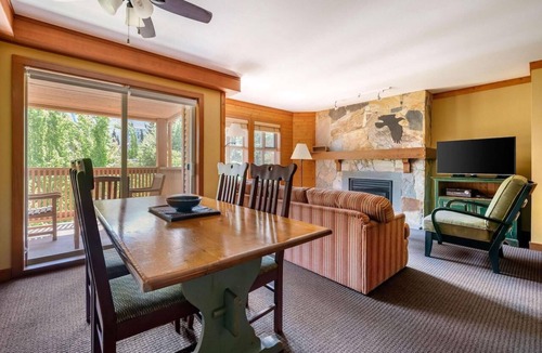 Upper Village Villa | Hilton Grand Vacation Whistler 2 BR Full Kitchen Ski In Ski Out