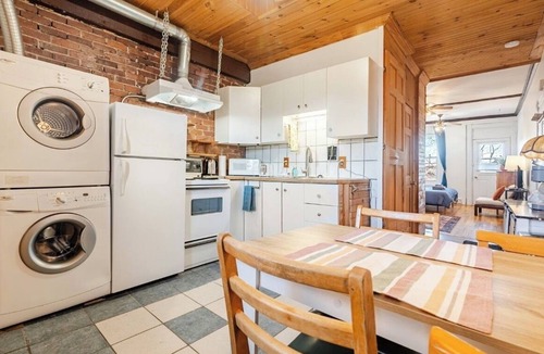 Hochelaga Apartment | Hochat laga