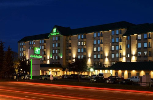 Southside Hotel | Holiday Inn Conference Center Edmonton South, an IHG Hotel