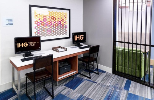 Dieppe Hotel | Holiday Inn Express Hotel & Suites Dieppe Airport by IHG