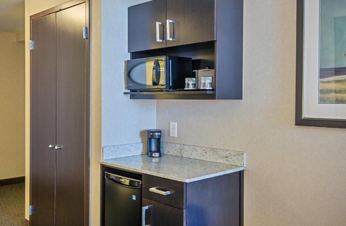Saskatoon Downtown Hotel | Holiday Inn Saskatoon Downtown by IHG