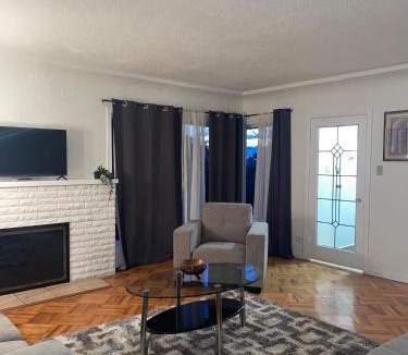 Dundarave House | Home in West Vancouver