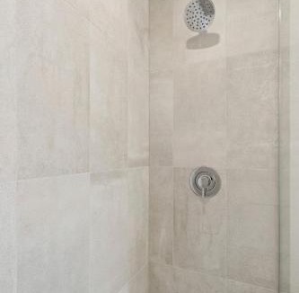 Richmond Hill House | Home Richmond Hill 2 bed 2 bath Parking