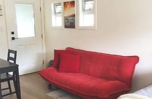 Lang Bay Cabin | Hoppy Homestead Cabin