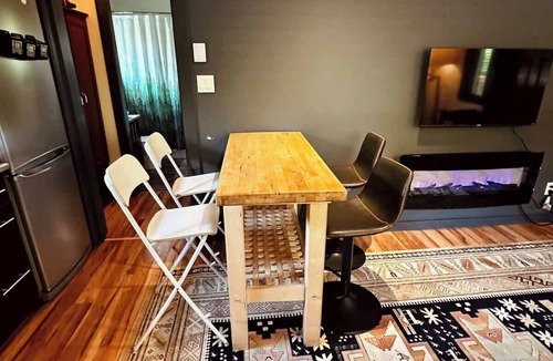 Port Renfrew Cabin | Hot Tub - Large Fully Enclosed deck - Pet Friendly