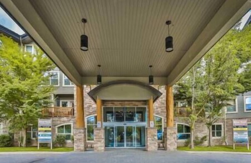 West Fernie Apartment | Hot Tub & Pool - Large Deck - Ground-Floor Studio