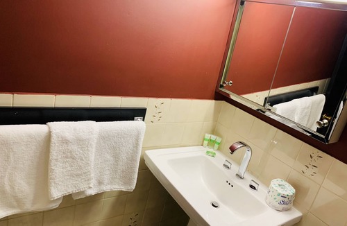 Grandview-Woodland Hotel | Hotel at the Waldorf