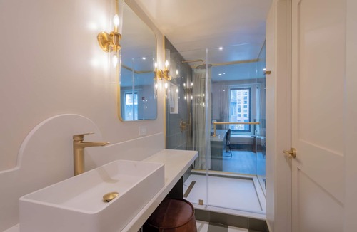 Downtown Toronto Hotel | Hotel Beebop