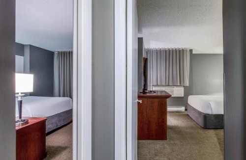 Quartier des Spectacles Hotel | Hotel Faubourg Montreal Centre-Ville Downtown