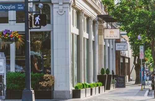 Downtown Victoria Hotel | Hotel Rialto
