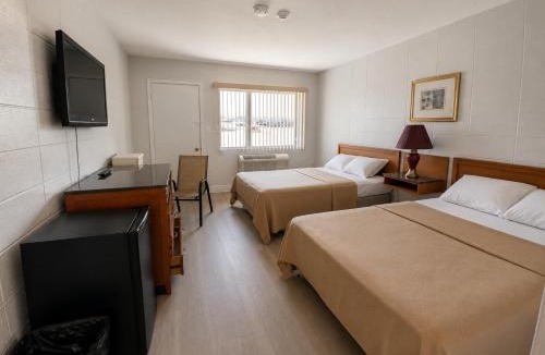 Kincardine Hotel | Huron Coast Inn