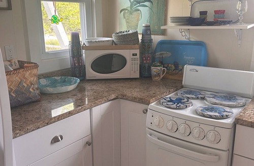 Bayberry Dunes Cottage | Idyllic Cozy Cottage in Davis Park, Fire Island - Weekly Rentals Now Available!
