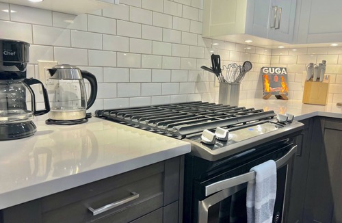 Prince George Apartment | Inclusively Home - Parkhouse Flat