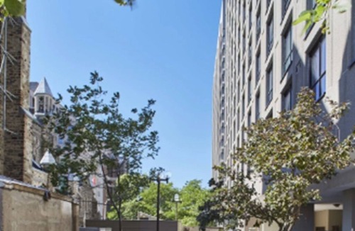 Bay Cloverhill Apartment | Intimate Studio Suite Downtown