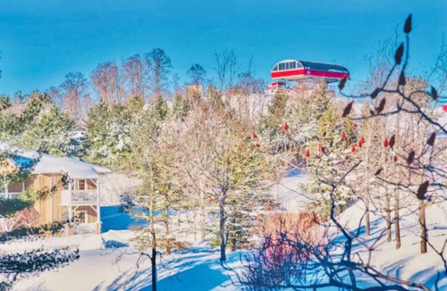 Oro-Medonte Apartment | Jacuzzi Suite with full kitchen
