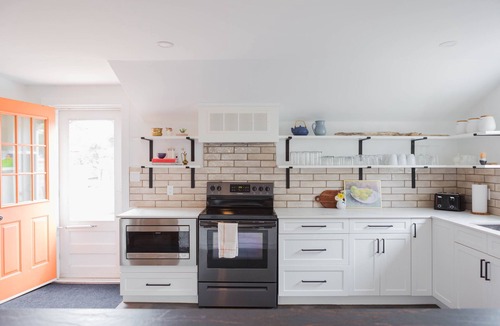 Wellington House | John Alvin's Wellington: 4BDRM with Hot Tub