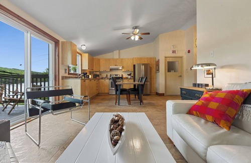 Mont-Carmel Condo | Kamouraska, Lac et nature