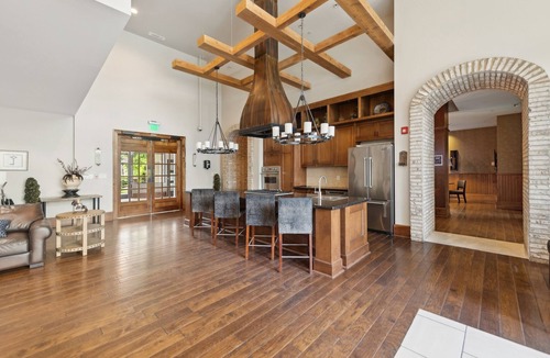 Southwest Raleigh Apartment | Kasa Village District Raleigh