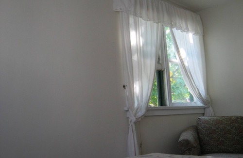 North End Hostel | Kelowna Okanagan Lake Hostel