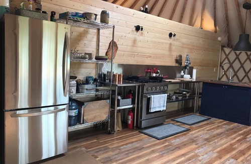 Golden Cabin | Kicking Horse Luxury Yurt with Hot Tub & Epic Views