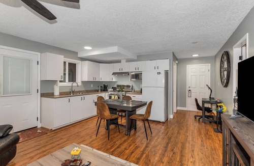 Saanich West House | Knockan Hill Rentals - Ground Floor Suite