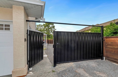 Saanich West House | Knockan Hill Rentals - Ground Floor Suite