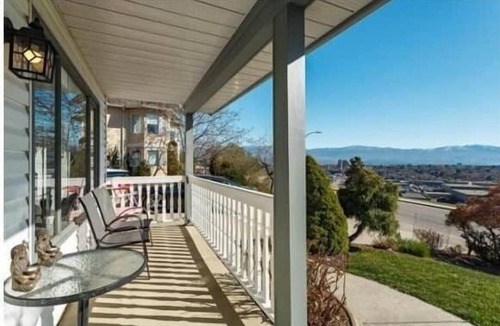 North End House | KnoxPeace BnB - Room 4