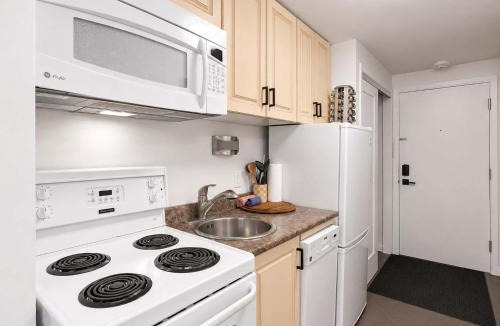 Mont-Tremblant Village Apartment | La Cachette 204 by Gestion ELITE