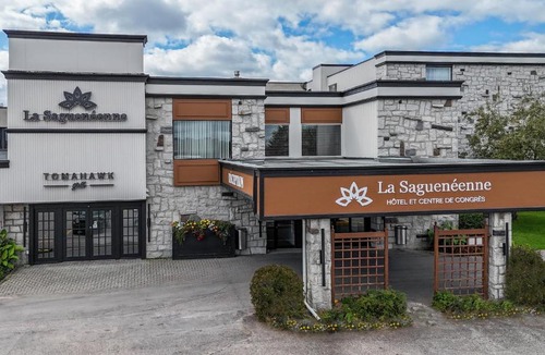 Chicoutimi Hotel | La Saguenéenne - Hôtel et Centre de Congrès