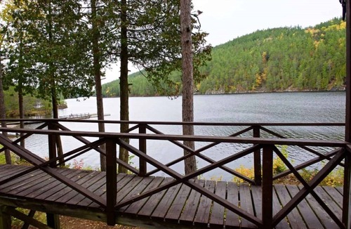 Eau Claire Cottage | La Salle Cottage