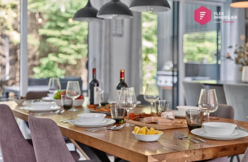 Pont-Rouge House | La Villa du Spa Creusé - Chalet avec spa extérieur privé à Pont-Rouge - Resort près de Québec