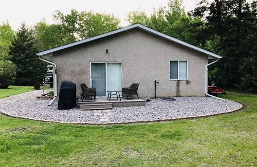 Lac du Bonnet Cabin | Lake front cottage on Lee River Road/Lac du Bonnet