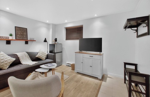 Mont-Tremblant Condo | Lake & Mountain views/Brick Fireplace/Free Shuttle