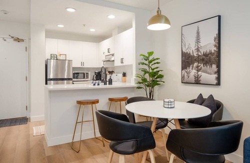 Whistler Creekside Apartment | Lake Placid Gem - So Close to Creekside Gondola