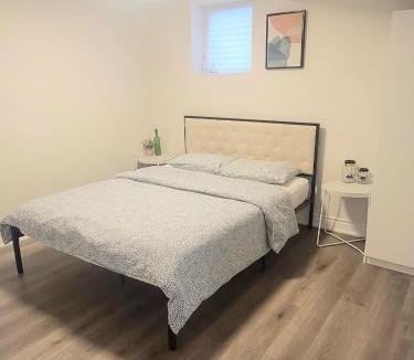 Stoney Creek Apartment | Lake-Walk House