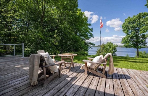 Ryerson Cottage | Lakefront Vana Cottage At Lake Cecebe, Burk's falls
