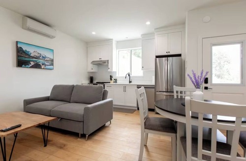 Youbou Apartment | Lakeside Living – New 1 Bedroom Retreat