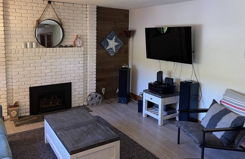 Shawnigan Lake Cottage | "lakeside Serenity: Your Perfect Retreat at our Charming Lake Cottage"