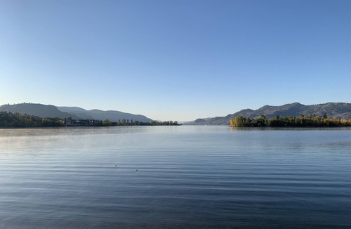 Osoyoos House | Lakeside Townhome - Now booking dates through NEW VRBO# 9707789